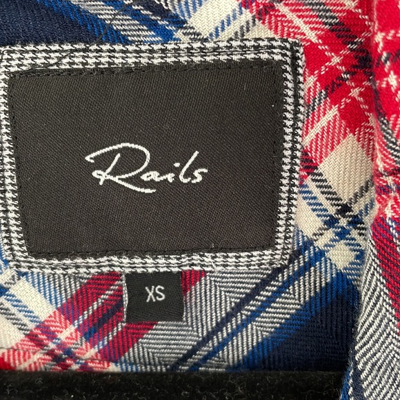 Rails flannel style soft button down top - Picture 2 of 4